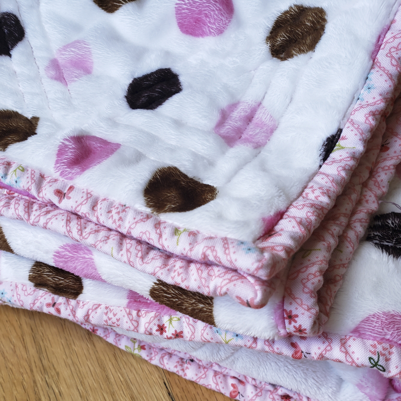 Big log cabin binding close up